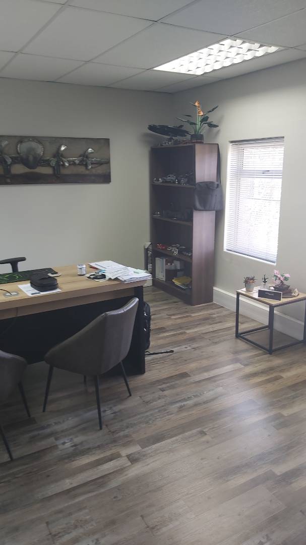 To Let commercial Property for Rent in Newton Park Eastern Cape